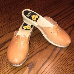 Swedish Hasbeens Low Heel Clog